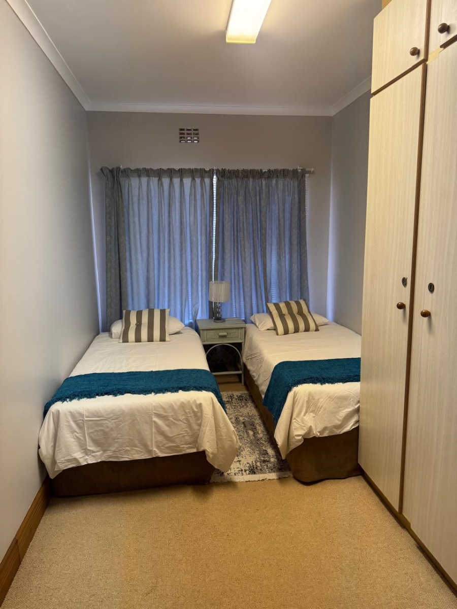 6 Bedroom Property for Sale in Aston Bay Eastern Cape
